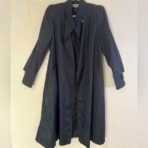 1980s Luba Trench